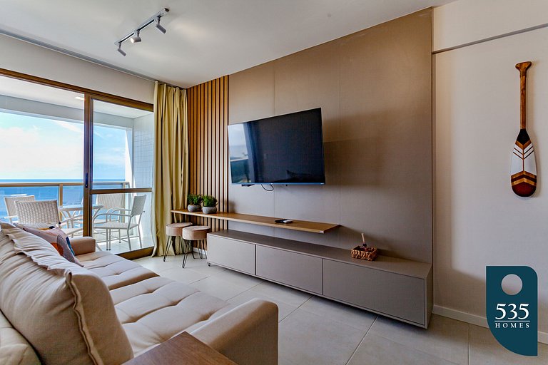 Bedroom and living room with sea view and modern amenities