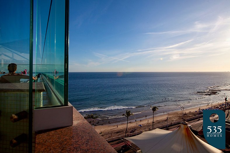 Dormitorio y Salón junto a la playa de Barra en Salvador