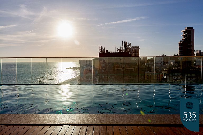 Dormitorio y Salón junto a la playa de Barra en Salvador