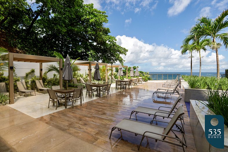 Modern apartment with beach access