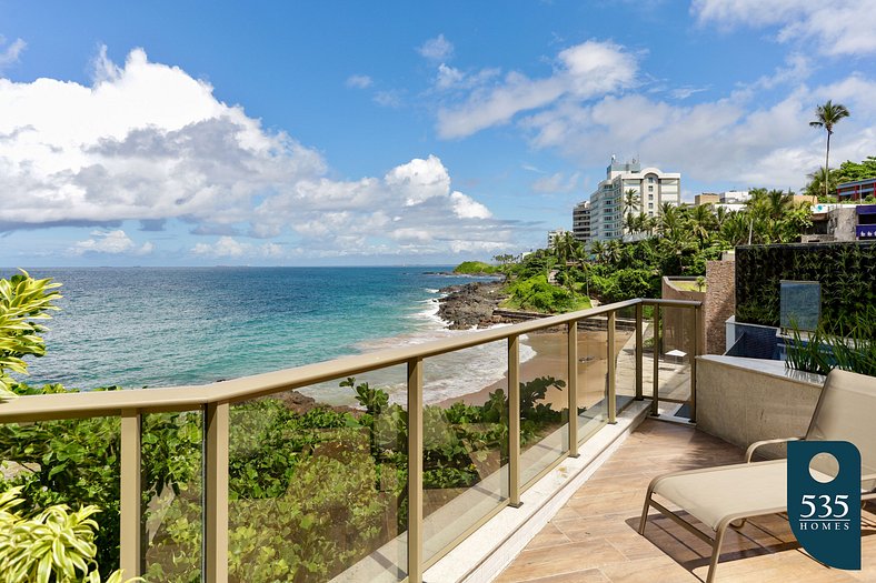 Modern apartment with beach access