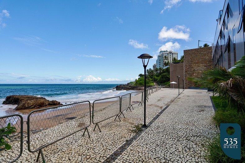 Modern apartment with beach access