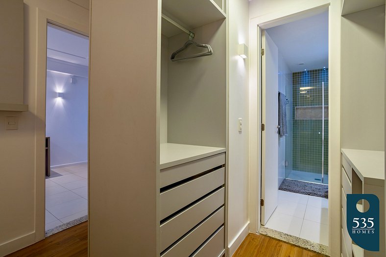 Precioso apartamento con balcón gourmet en Ondina