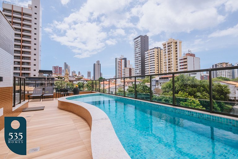 Studio in a Condo 500m from Shopping da Bahia